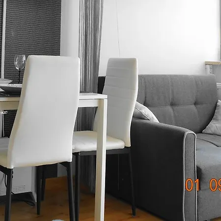 Apartament Kameralny *