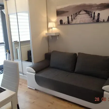 Apartament Kameralny * קריניצה זדרוי