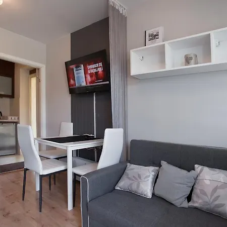 Apartament Kameralny *